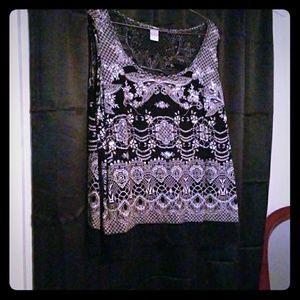 Sleevless very cute and dressy shirt